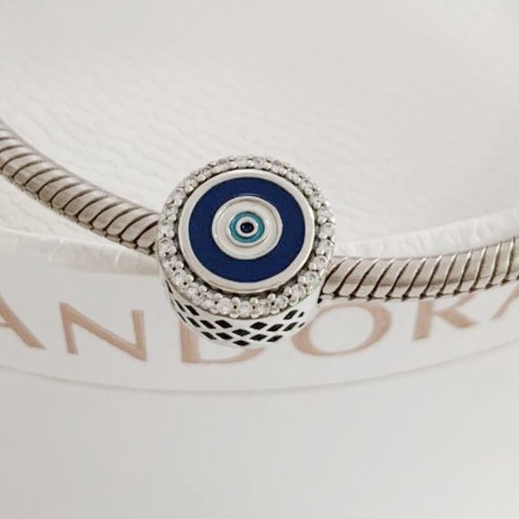 Pandora Evil Eye Double Sided Charm EG792016CZ Canada Excl. Eye of Protection - Picture 1 of 2